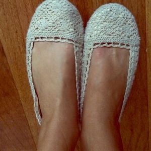Cream lace flats