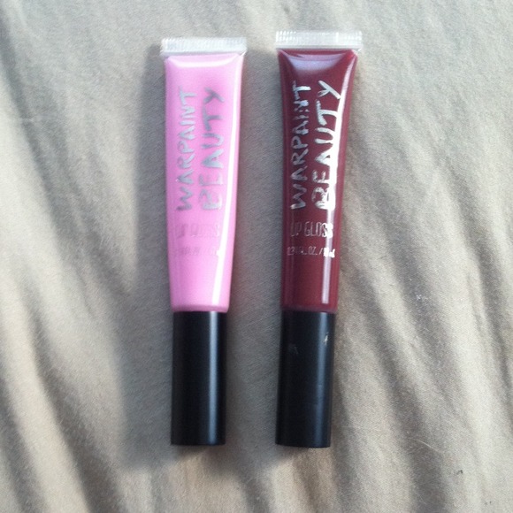 Warpaint beauty in sweetheart, and medium rare.