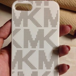 authentic  MICHAEL KORS JELLY IPHONE 5 case.