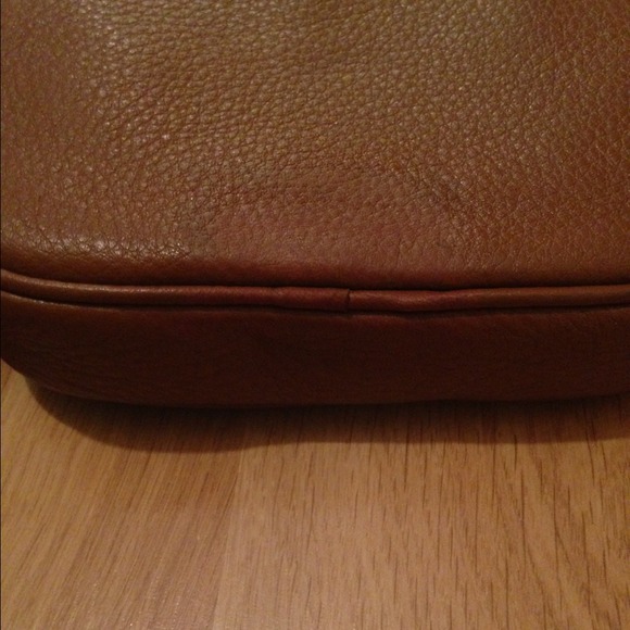 ❌SOLD❌ Michael Kors Cognac Crossbody - Picture 4 of 4