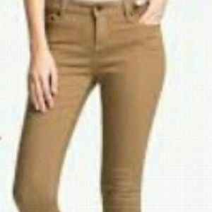 Khaki colored skinny jean pants