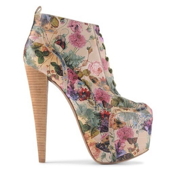 Aldo Booties - Picture 3 of 4