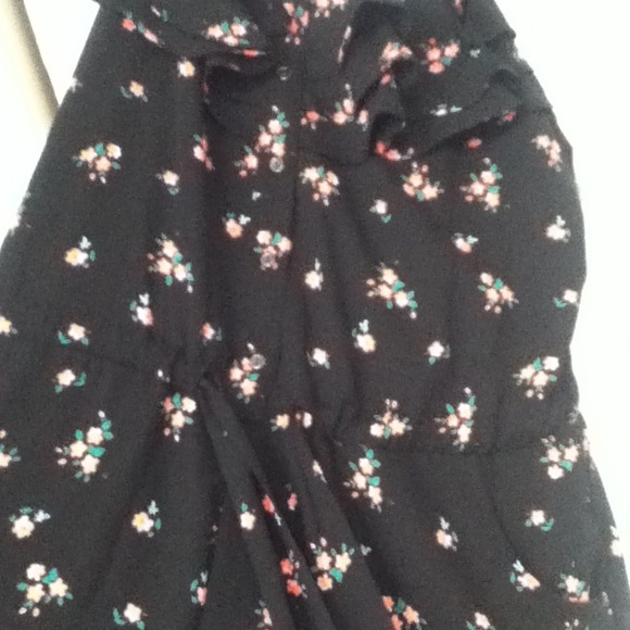 Romper - Picture 4 of 4