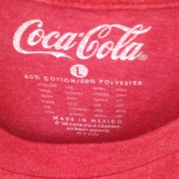 Traded...Coca-Cola T-shirt large - Picture 2 of 3