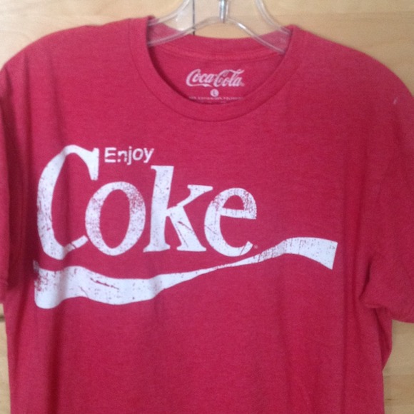 Traded...Coca-Cola T-shirt large - Picture 3 of 3