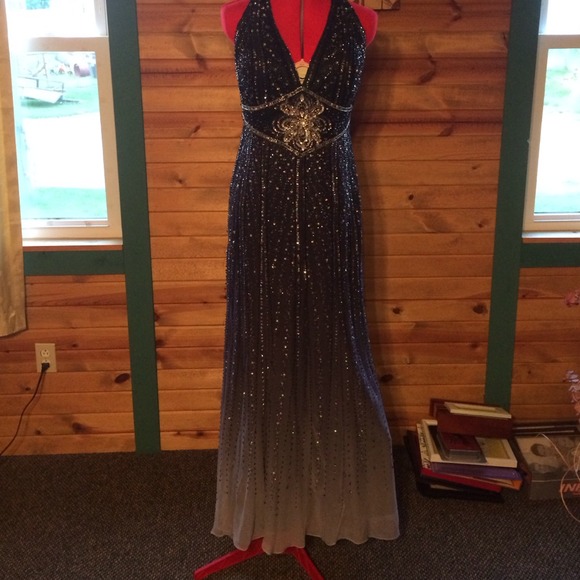 Prom / pageant dress.