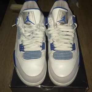 Bundle pack AIR JORDAN 4 RETRO & CEMENT 3