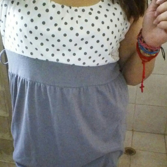 Grey and white polka dot dress - Picture 3 of 4