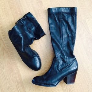 Frye Rory Scrunch Boots