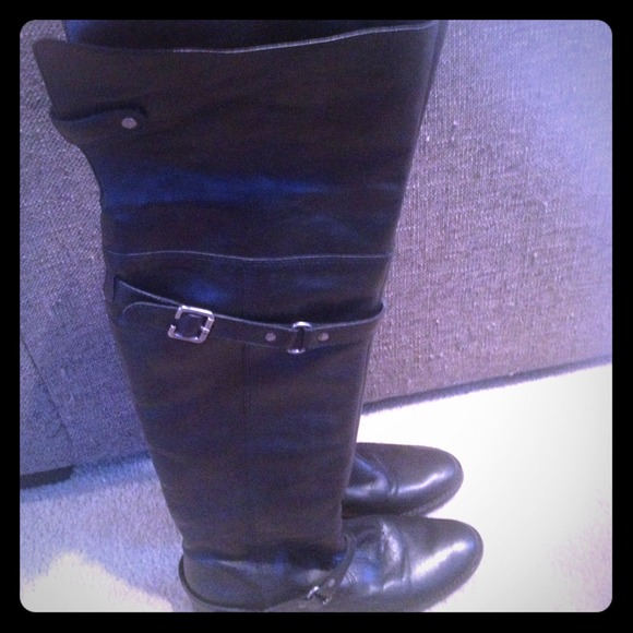 Black Genuine Leather Boots!