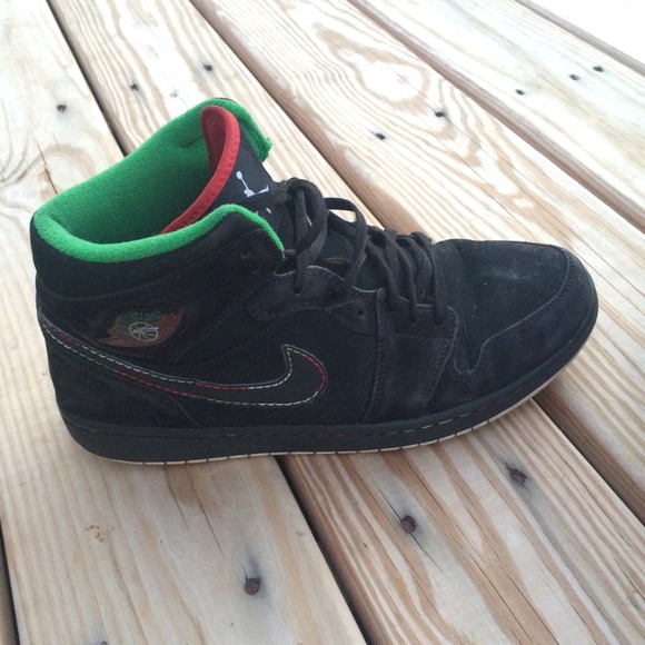 Men's  retro jordan 1s