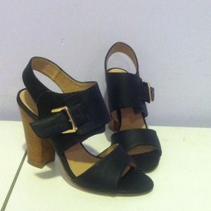 H&M leather sandals