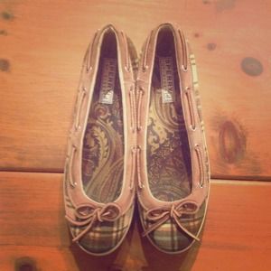 Cute Sperry Topsiders, Like New! Size 8.5