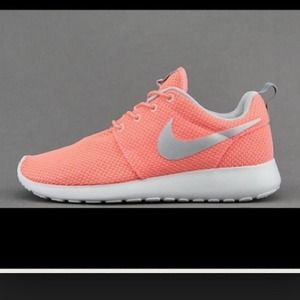 Roshe runs coral