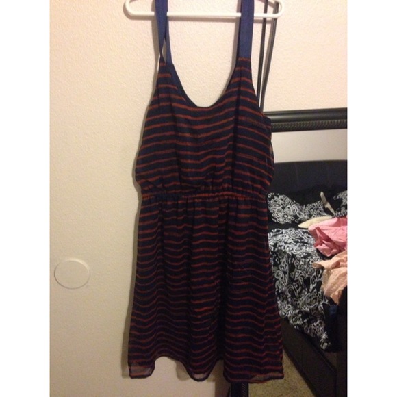 Striped dress - Picture 1 of 1