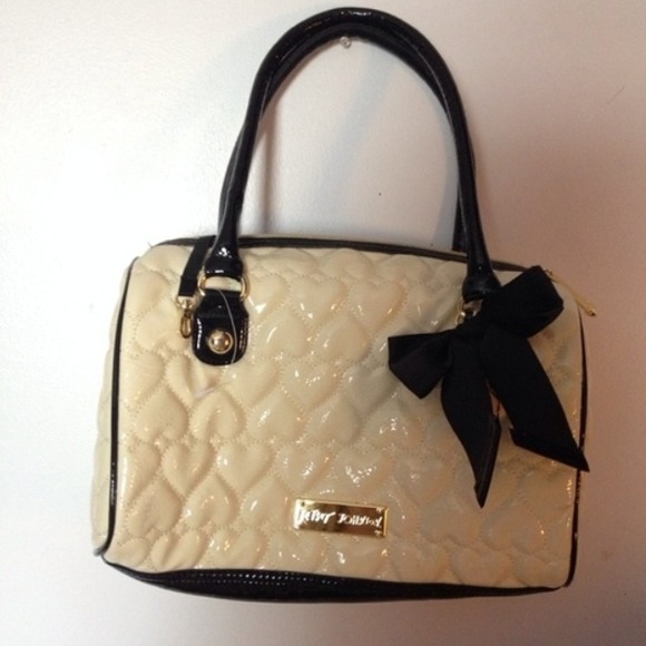 NEW Betsey Johnson hand bag