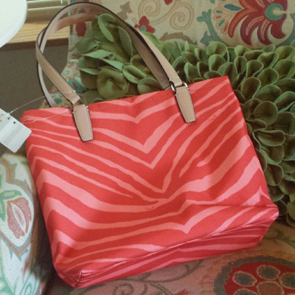 Employee Incentive Gift ;-) - Picture 3 of 4