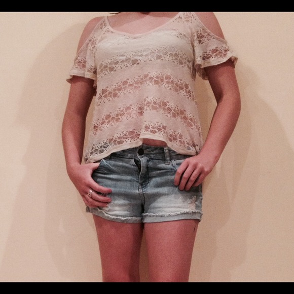 :::::Lace blouse:::::