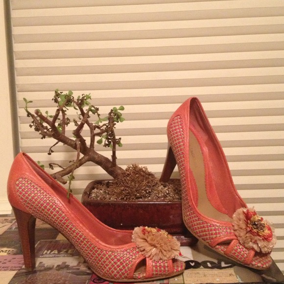 Enzo Angiolini "Eanilsa" heels