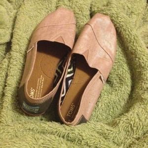 Toms flats