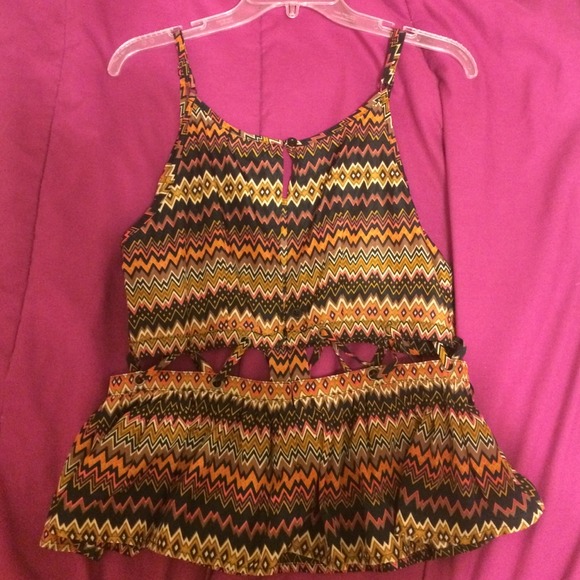 🚨SALE🚨 LF millau tank - Picture 2 of 2