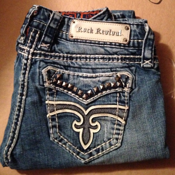 ROCK REVIVALS!!! Size 25!!