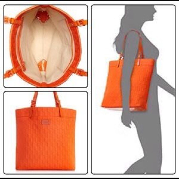 📍SOLD📍MK Jet Set Monogram Neoprene Tote - Picture 2 of 4