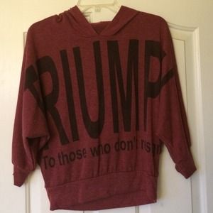 red cropped 1/2 sleeve graphic sweater