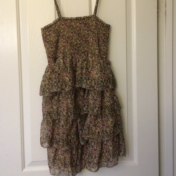 beige floral ruffled dress