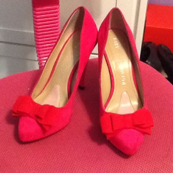 Paris Hilton high heels