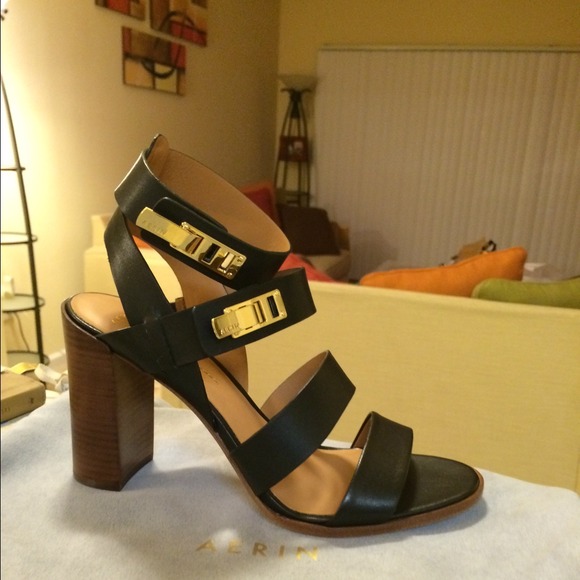 New Black Leather AERIN Mcelroy Sandals - Picture 2 of 4
