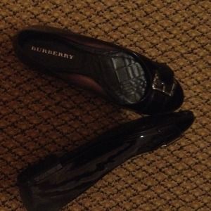 Burberry shoes