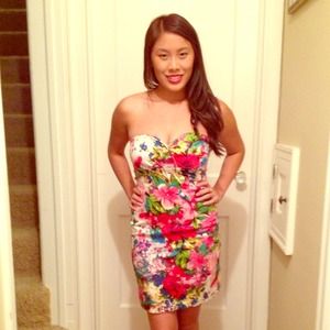 💟Adorable!💟Hawaiian Style Strapless Dress