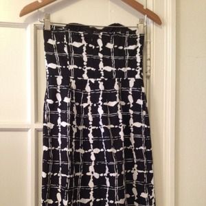Strapless black and white dress