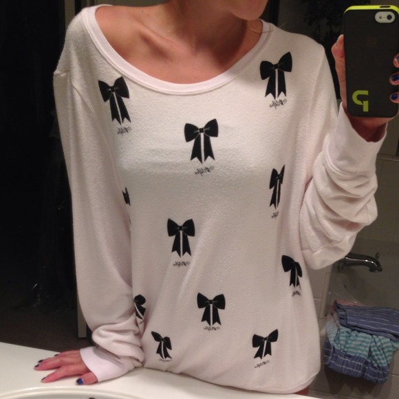 Wildfox Bow Sweater Top (discontinued)