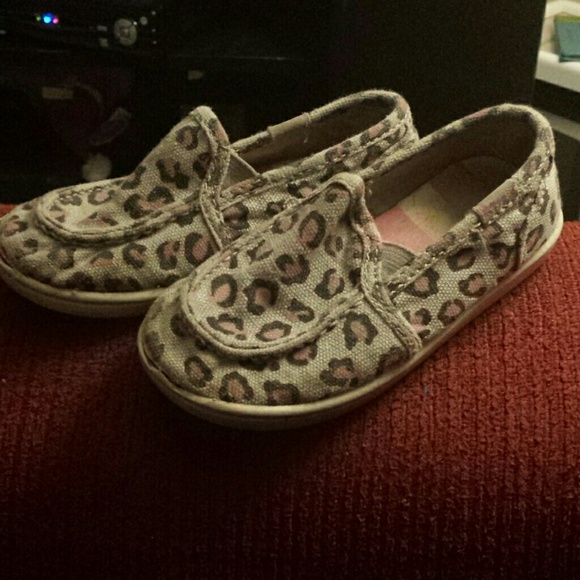 Kids shoes