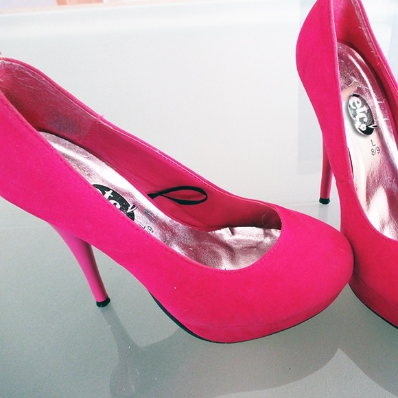Rue21 Shoes - Fuchsia Heels Rue21 Shoes - Fuchsia Heels