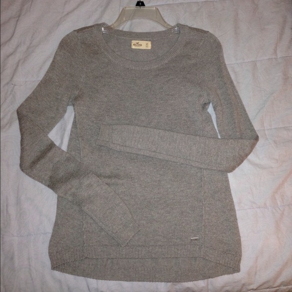 🔴SOLD🔴Light gray sweater