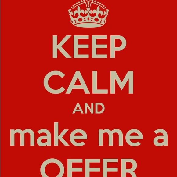 Happy Poshing!  I am a 5 star 🌟🌟🌟🌟🌟 seller. - Picture 2 of 3