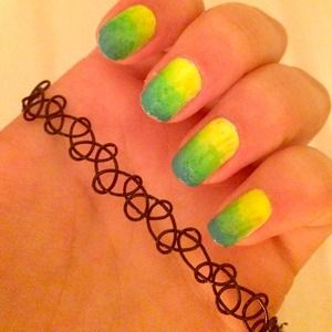 90's Tattoo Chocker Necklace