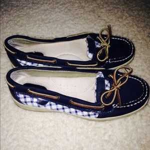 Navy blue Sperry's