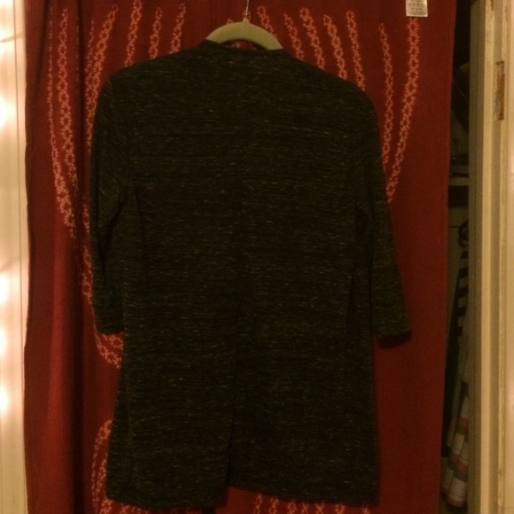 Cardigan - Picture 2 of 4