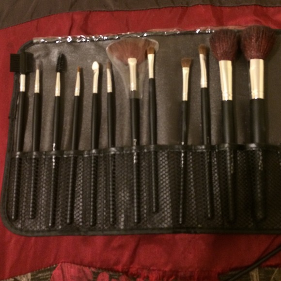 Makeup brush set