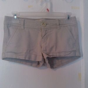 Tan hollister shorts