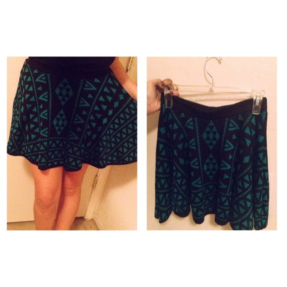 Turquoise and black tribal print skirt