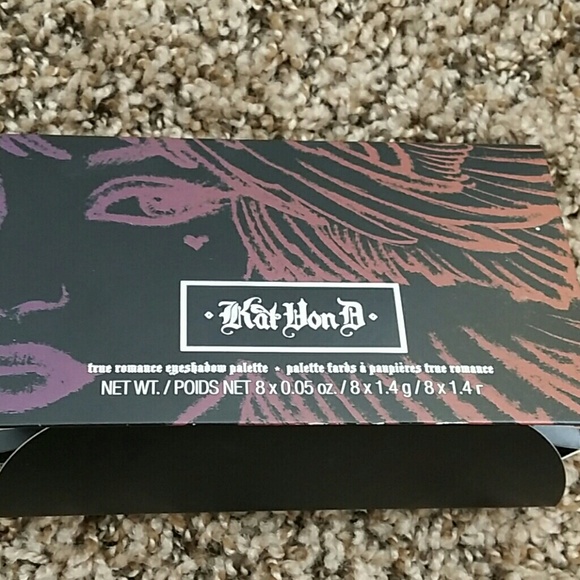 New!! Kat von D lady bird pallete