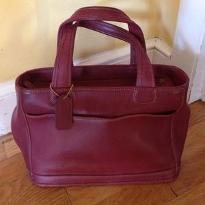 Vintage burgundy Coach Bleecker zipper tote, 9303