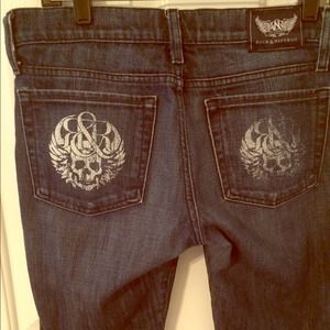 LAST CALL! Rock &Republic Skull Straight Leg Jeans