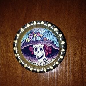 🔻SALE🔻 Day of the dead Skelton pin