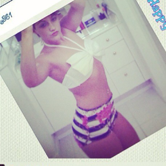 💐High Waisted Swimsuits💐SALE!!♥️ - Picture 3 of 3